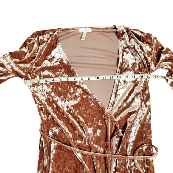 Leith Pink Velvet Long Sleeve Wrap Dress - Picture 4 of 5